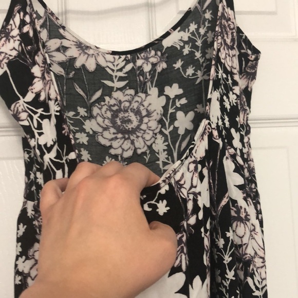 Love Tree Floral Dress Size Small - Picture 5 of 6